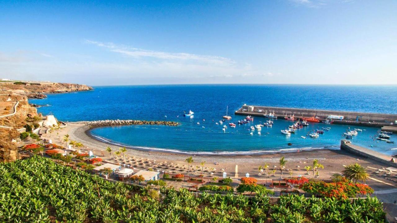 Beautiful Renovated Apartment With Air Conditioning Just Steps From The Sea In Playa San Juan Exterior foto